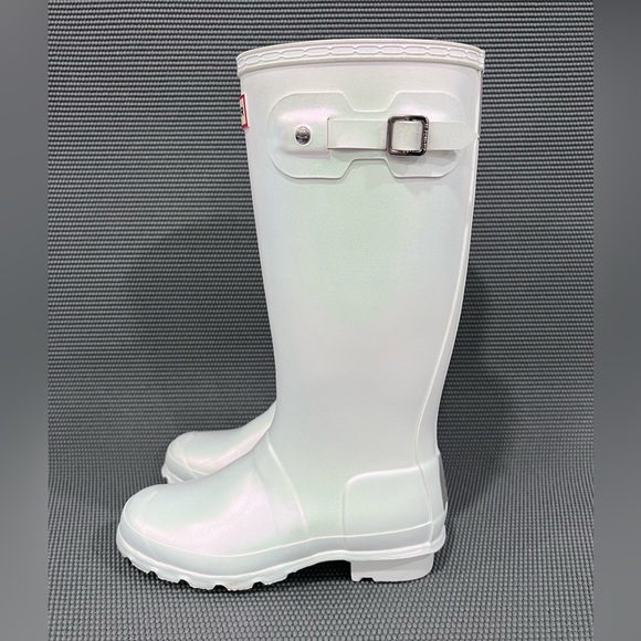 Hunter Classic Tall Girls Sz 5 Rain Boots Silver Metallic Waterproof Rubber Boot - Picture 4 of 10